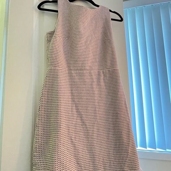 Pink loft dress 💗 - Picture 2 of 2